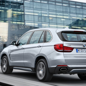 BMW X5 xDrive40e - das erste Plug-in-Hybrid-Serienautomobil