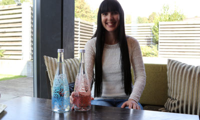 evian® Limited Edition Glasflasche mit Christian Lacroix im Paseo-Design