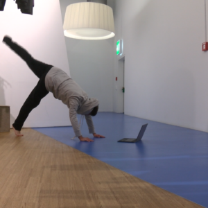 Lola | Fred Yoga Stunde