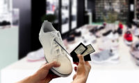 Sicherheit für Sneaker-Liebhaber: Origify von Bosch für Luxusprodukte