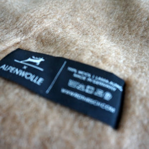Testbericht Rothirsch mit tollen Produkte - Decke Lama Alpaca Wool Blanket