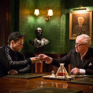 Verlosung für «KINGSMAN» Goodies gewinnen mit Taron Egerton und Michael Caine